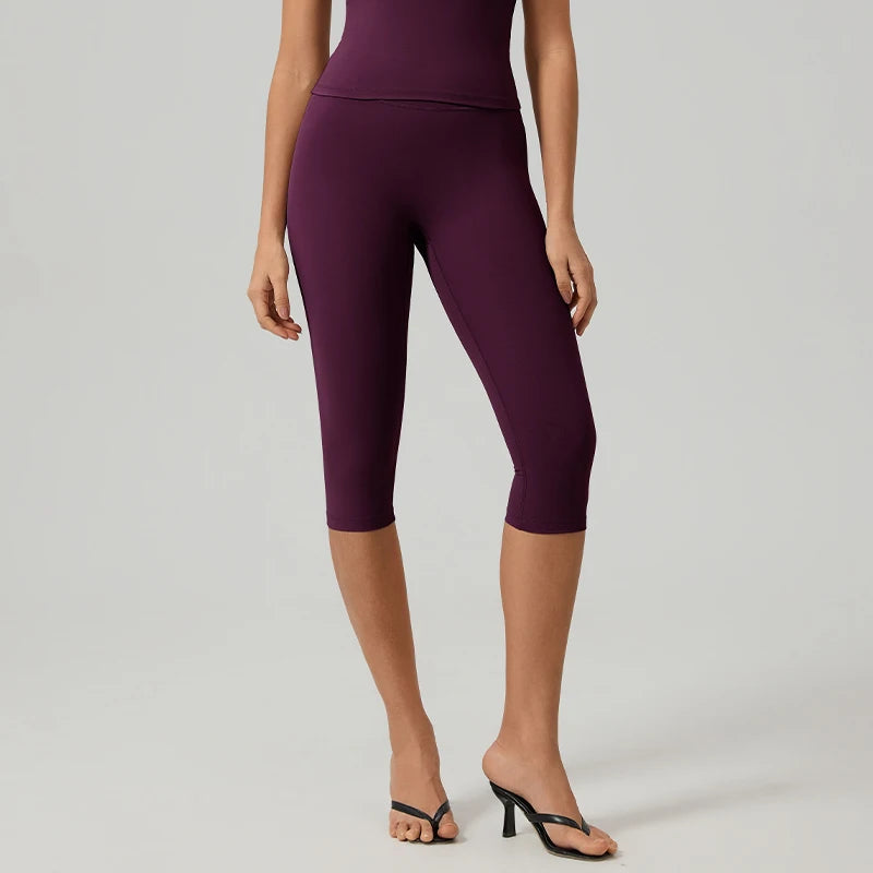 High-Waisted Capri Leggings| Luvia Active